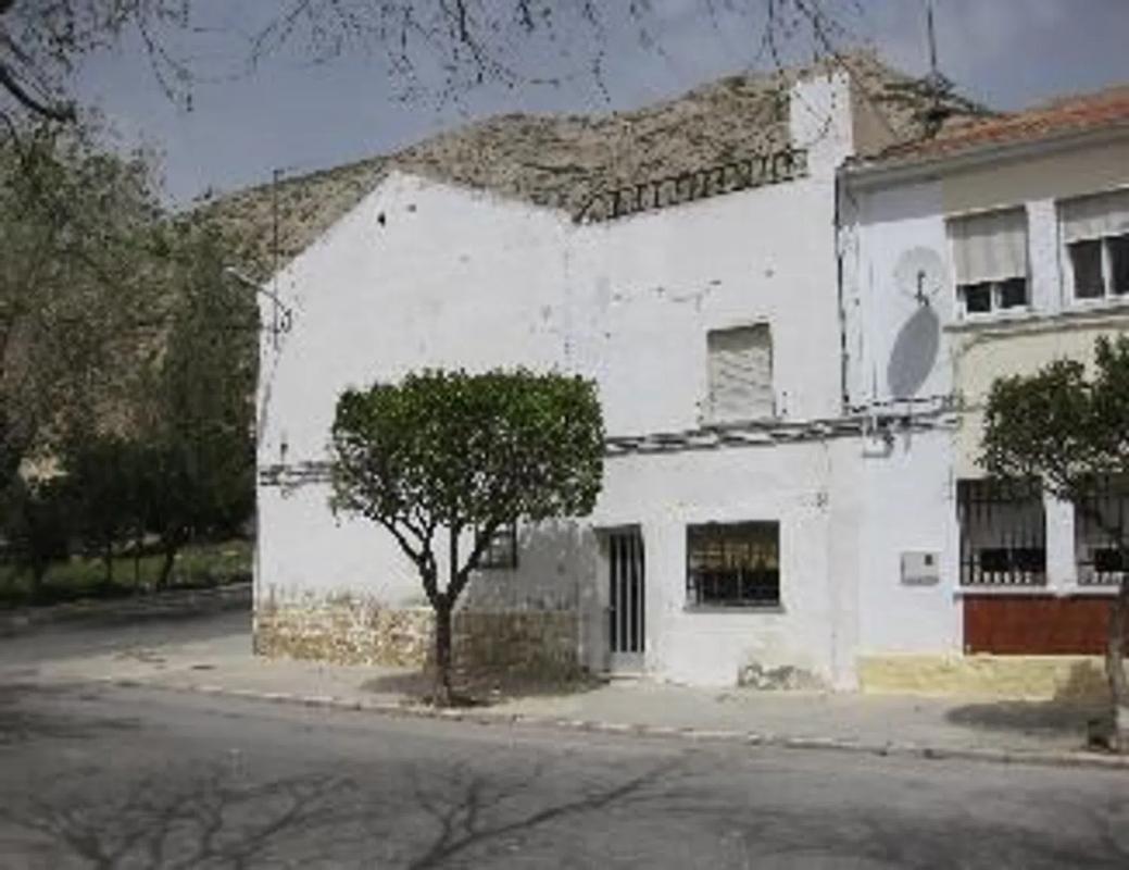 Propiedades en venta y alquiler en España photo 3