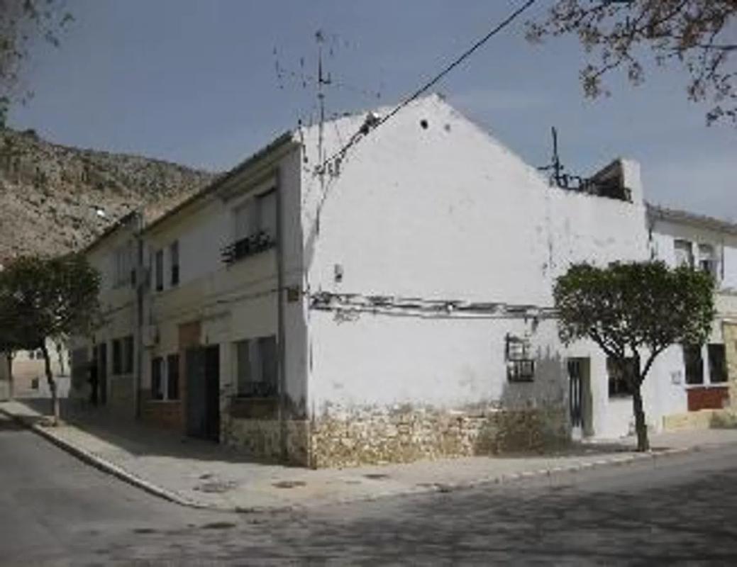 Propiedades en venta y alquiler en España photo 5