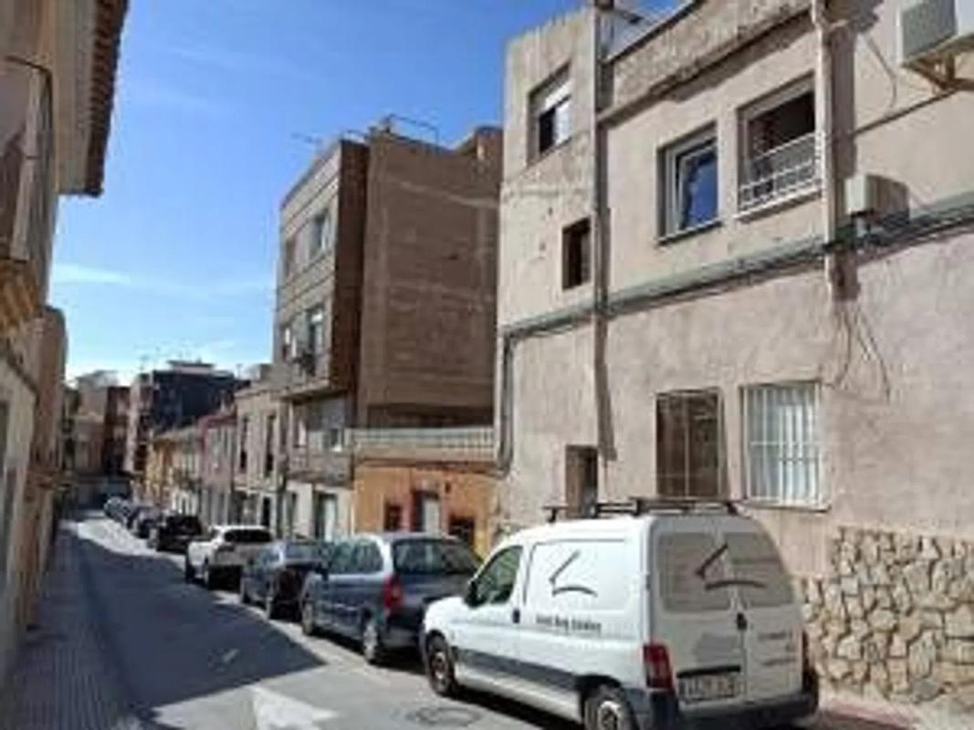 Sprzedaż mieszkania w Calle Rodríguez, Villena
photo 1