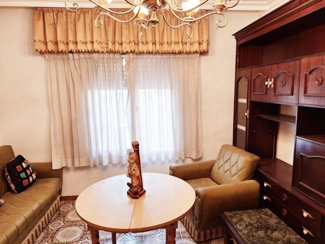 Sale of apartment in La Paz , Villena
 photo 2