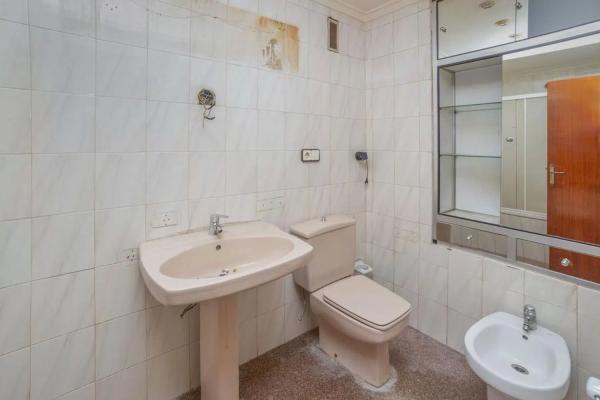 Apartment for sale in  El Rabal, Villena photo 2