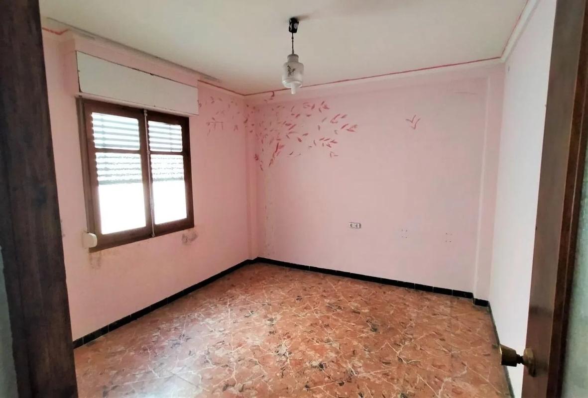 Sale of apartment in Las Cruces, Villena
 photo 4