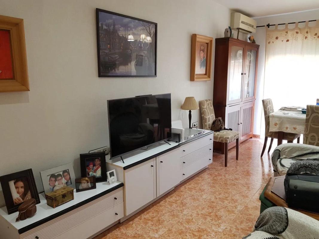 Sale of apartment in El Carril - Paseo de Chapi, Villena
 photo 4