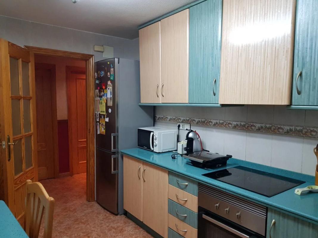 Sale of apartment in El Carril - Paseo de Chapi, Villena
 photo 5