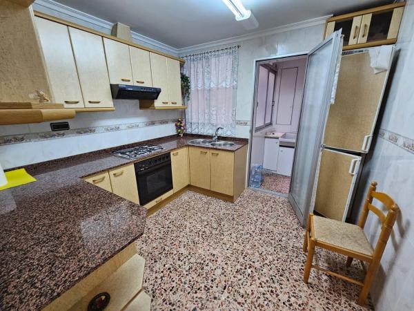Apartment for sale in  Maestro Carrascosa - Banda de Música, Villena photo 3