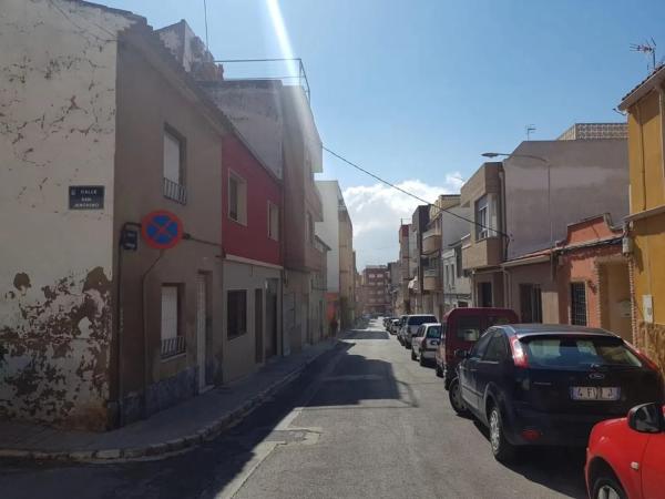 Chalet pareado en calle San Jerónimo photo 4