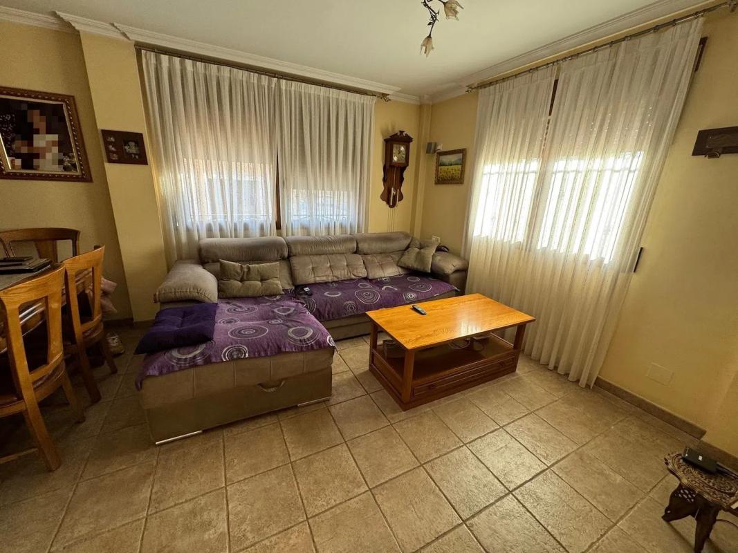 Propiedades en venta y alquiler en España photo 5