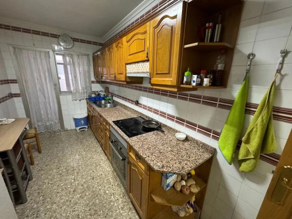 Apartment for sale in  Calle Isaac Albéniz, Villena photo 1