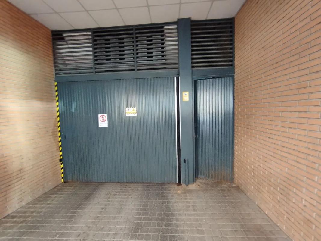 Sale of apartment in Calle Rosalía Castro, Villena
 photo 2