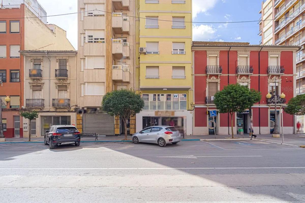 Продажа квартиры на Avenida Constitucion, Вильена
photo 1