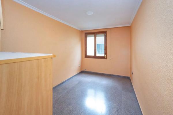 Apartment for sale in Calle Maestra María Gosalbez Sanchez, Villena thumbnail 2