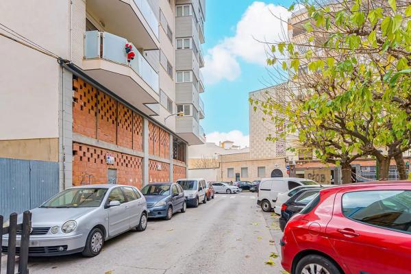 Apartment for sale in Plaza el Rollo, Villena photo 1