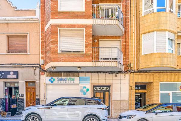 Apartment for sale in Calle Escultor Navarro Santafé, Villena photo 1