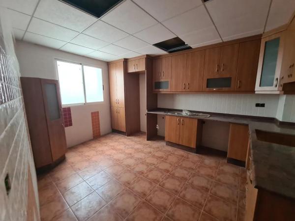 Piso en venta en Calle Hernandez Villegas, Villena thumbnail 1