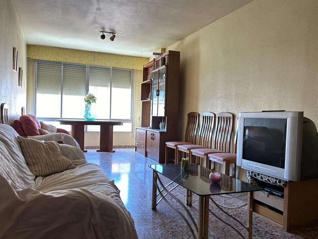 Sale of apartment in El Mercado, Villena
 photo 4