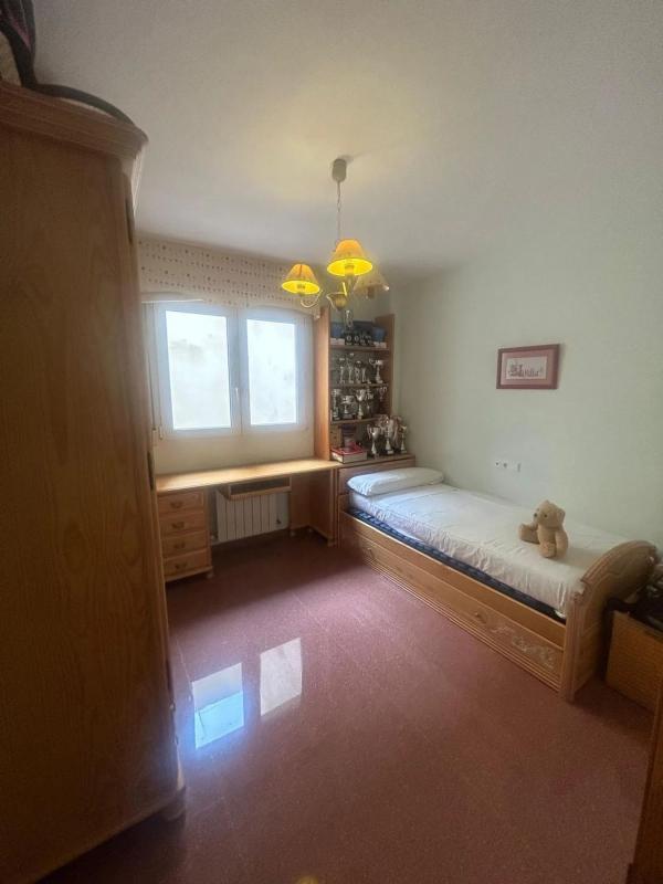 Sale of apartment in El Carril - Paseo de Chapi, Villena
 photo 2