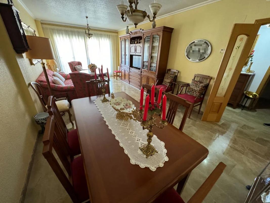 Sale of apartment in Calle San Miguel, Villena
photo 1