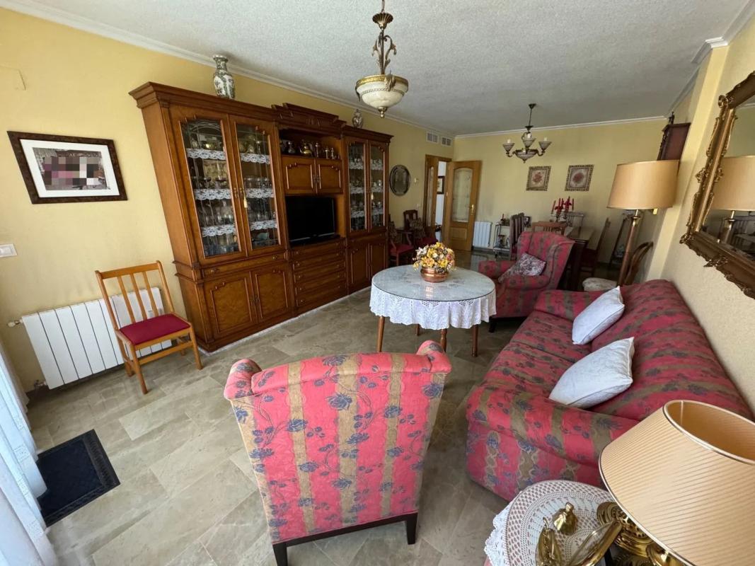 Sale of apartment in Calle San Miguel, Villena
photo 2
