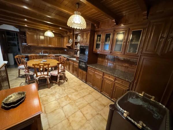 Apartment for sale in  Avenida Constitucion, Villena photo 4