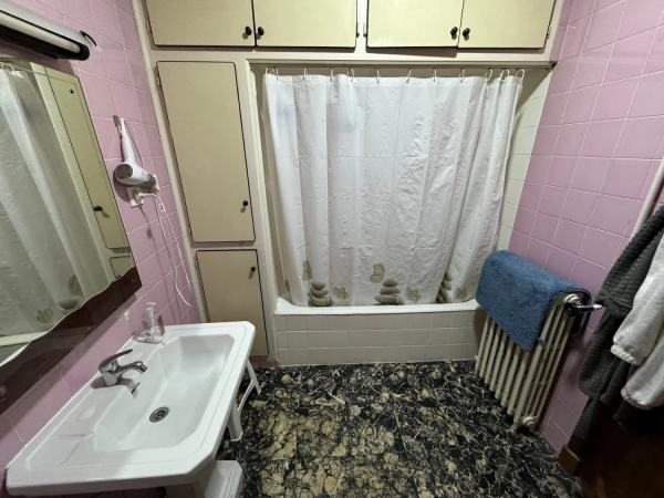Piso en venta en Calle de Cánovas del Castillo, Villena thumbnail 1