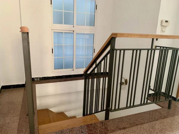 Apartment for sale in Calle de Cristóbal Amorós, Villena photo 1
