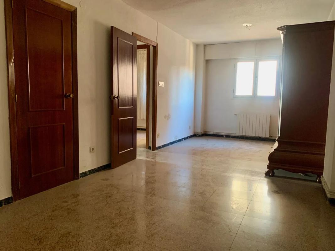 Sale of apartment in Calle de Cristóbal Amorós, Villena
 photo 5