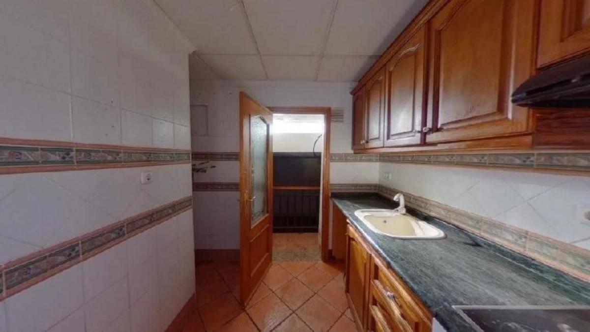 Venta de chalet independiente en Grupo José Antonio, Villena
photo 1