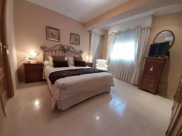 Apartment for sale in  Calle de Cánovas del Castillo, Villena photo 1