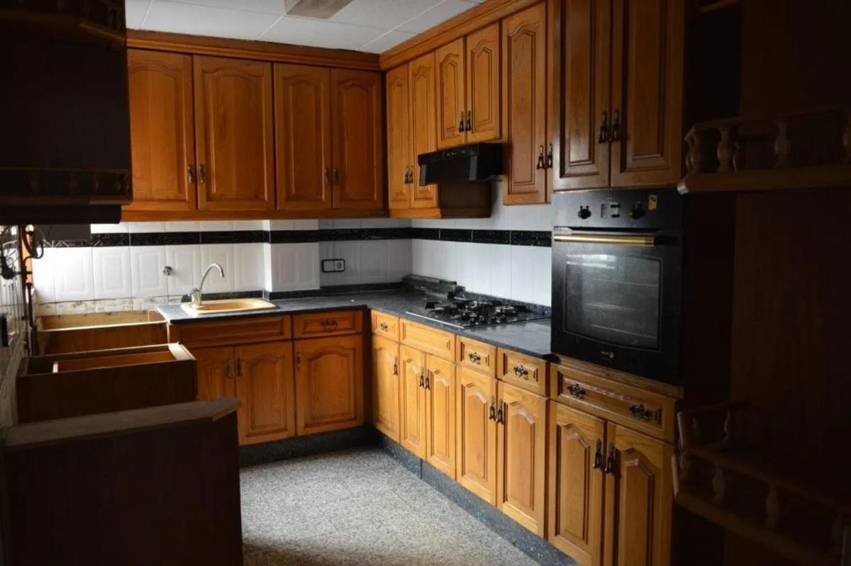 Продажа квартиры на Calle Tempestad, Вильена
photo 2