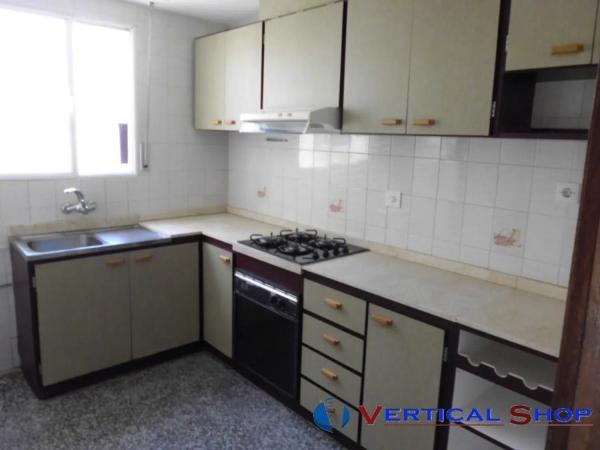 Apartment for sale in  El Mercado, Villena photo 1