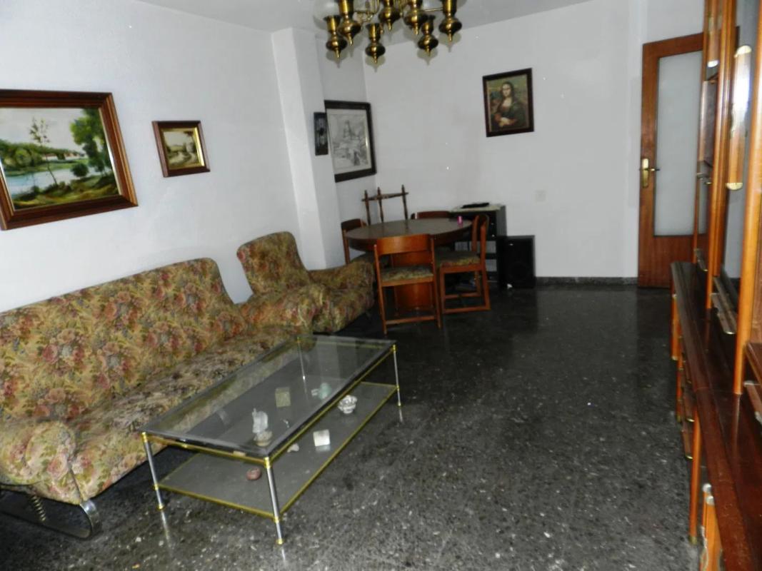 Продажа квартиры на Calle de Gil Osorio, 2, Вильена
photo 3