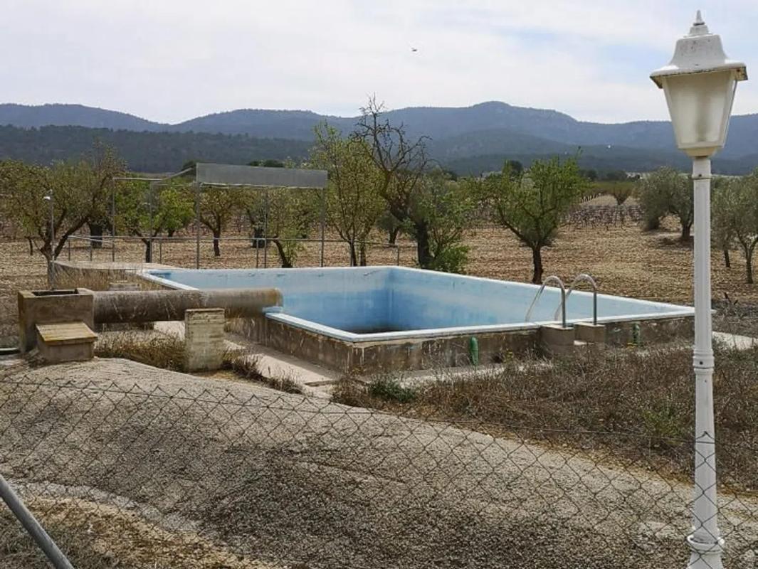 Propiedades en venta y alquiler en España photo 4
