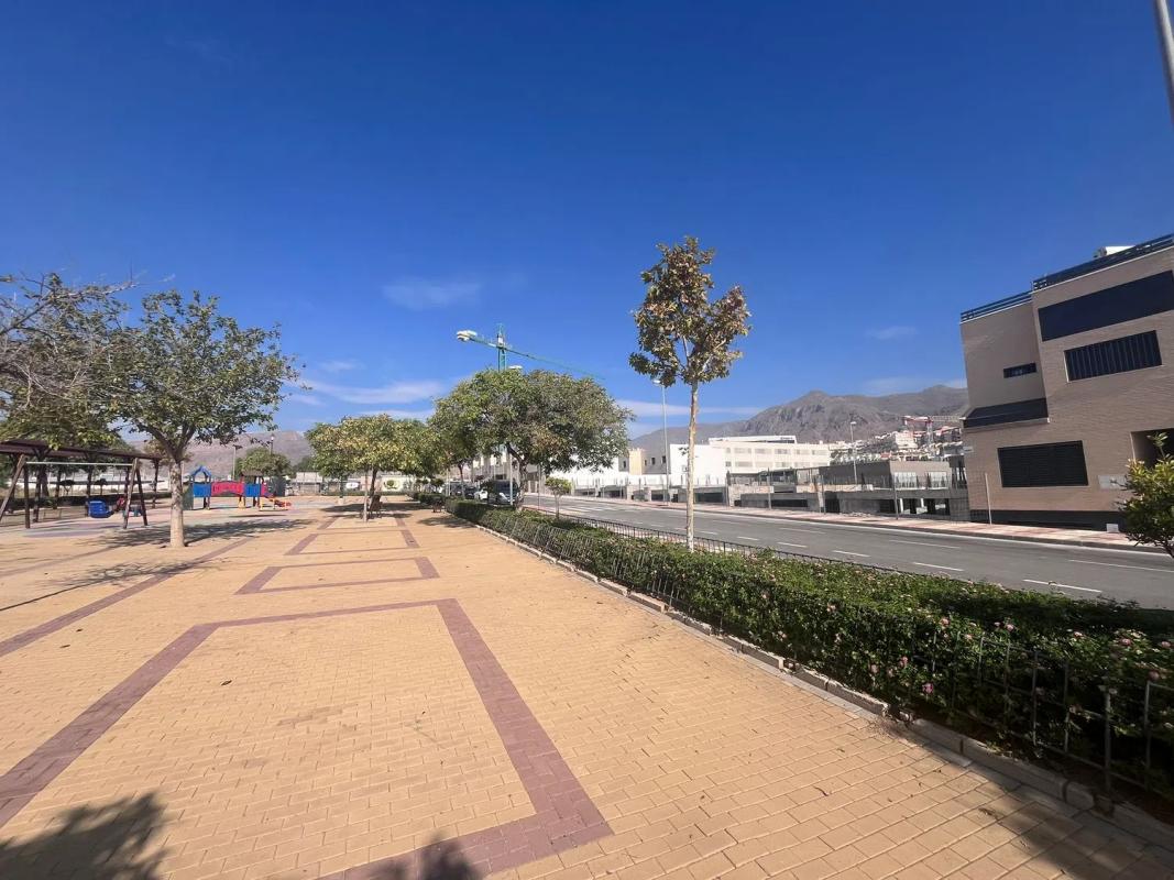 Obra nueva Residencial del Carmen en Roquetas de Mar (Revista) photo 2
