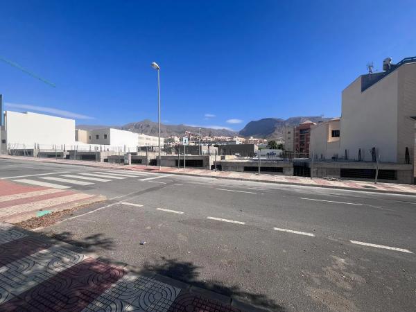Chalet adosado en venta en  Taburiente, 60 , Roquetas de Mar photo 4