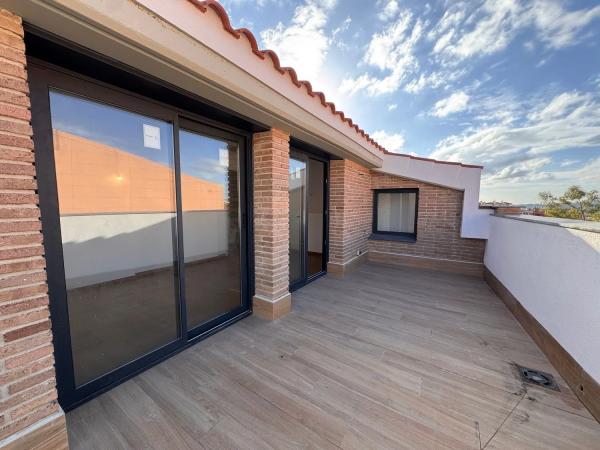 Apartment for sale in  Calle Catalunya, 74, Terrassa photo 2