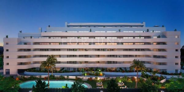Piso en venta en Calle Arrabal la Laguna, 174, Torre del Mar thumbnail 2