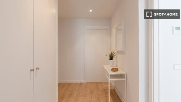 Piso en alquiler en , Barcelona thumbnail 2