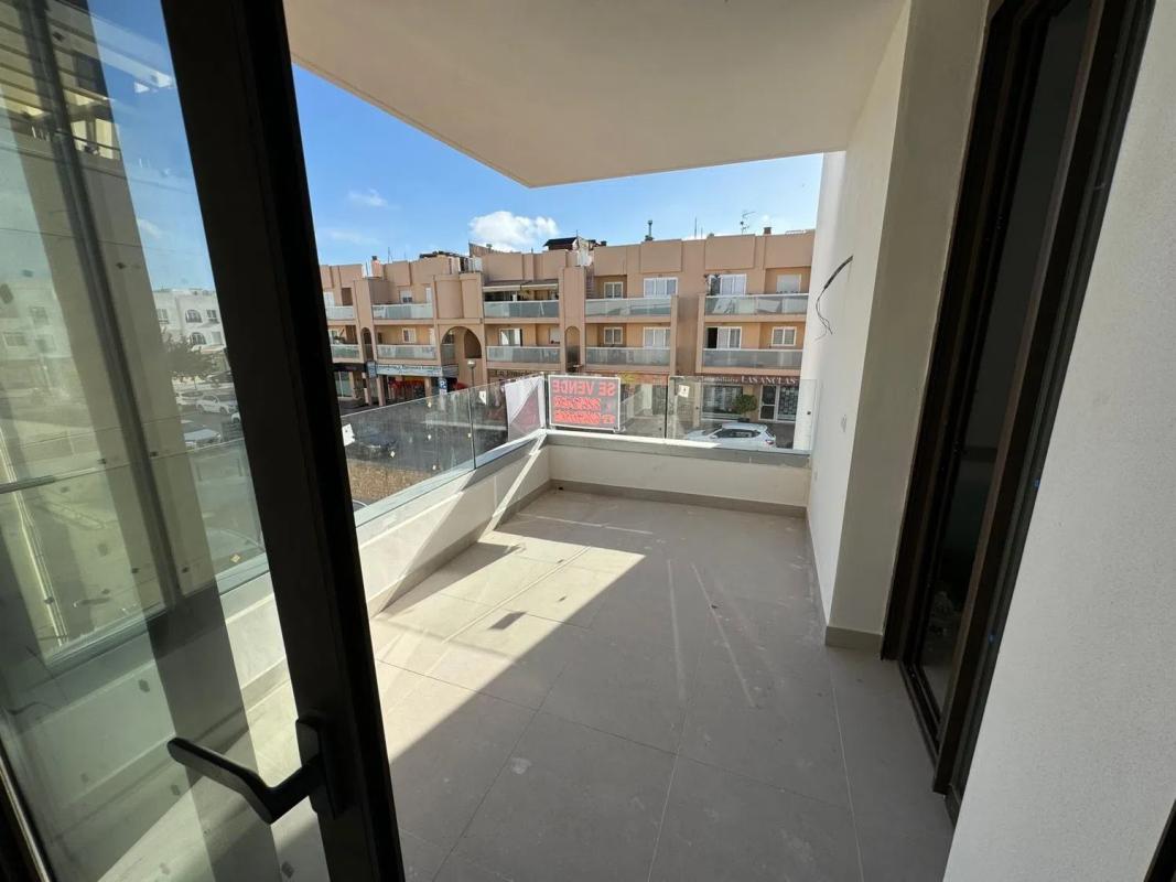 Obra nueva IBITAN en Santa Eulalia del Río (Revista) photo 3