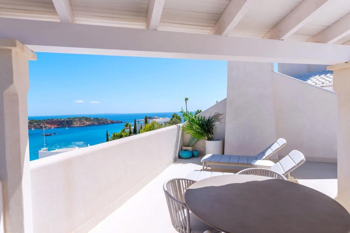 Obra nueva Vista Alegre Suites en Sant Josep de Sa Talaia (Revista) photo 4
