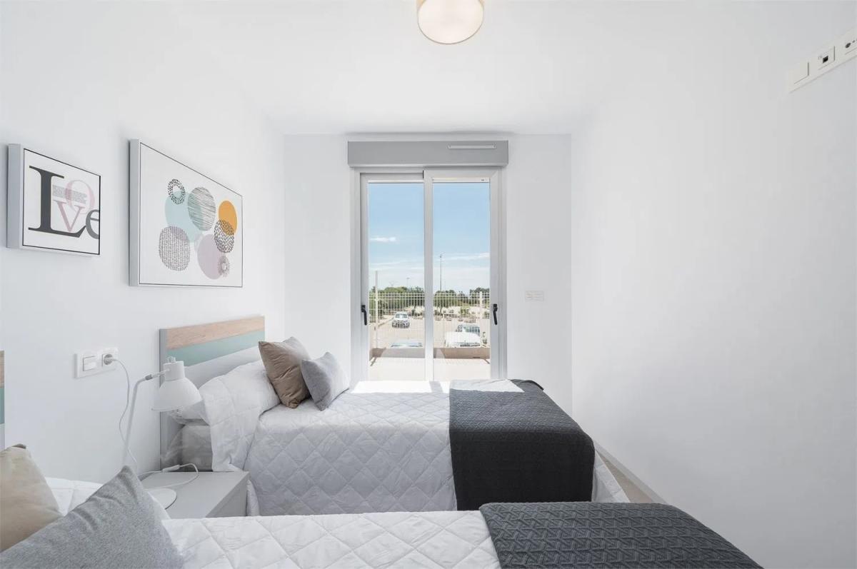 New construction La Isla III in Torrevieja photo 4