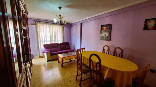 Продажа квартиры в Calle Escalona, 1, Villena thumbnail 2