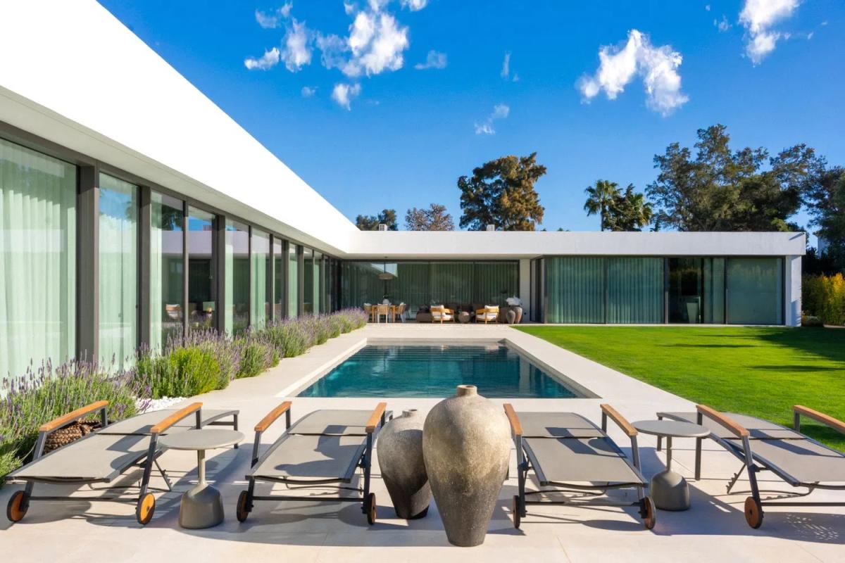 Obra nueva Villa Unique en Sotogrande (Revista) photo 2