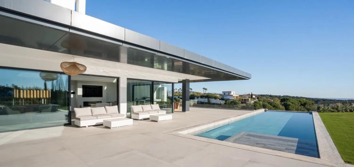 Obra nueva Villa en Sotogrande Alto en Sotogrande (Revista) photo 1