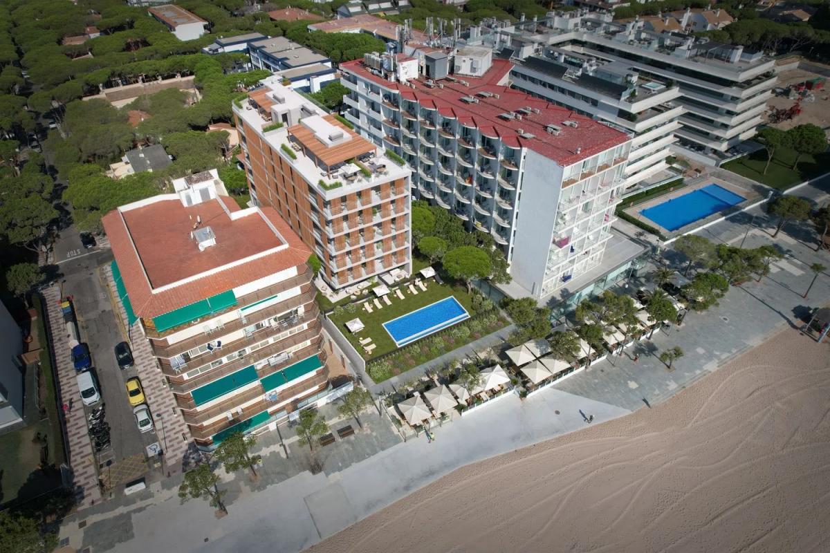 Obra nueva Lleida 41 en Castell-Platja d'Aro (Revista) photo 3