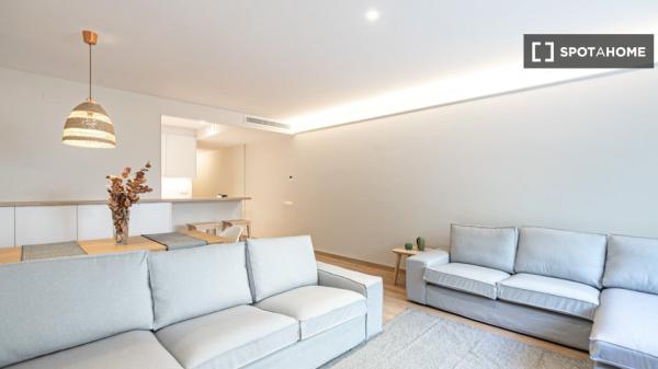 Piso en alquiler en , Barcelona thumbnail 2