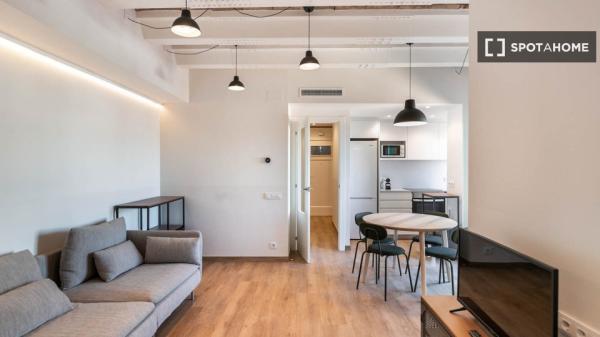 Piso en alquiler en , Barcelona photo 1