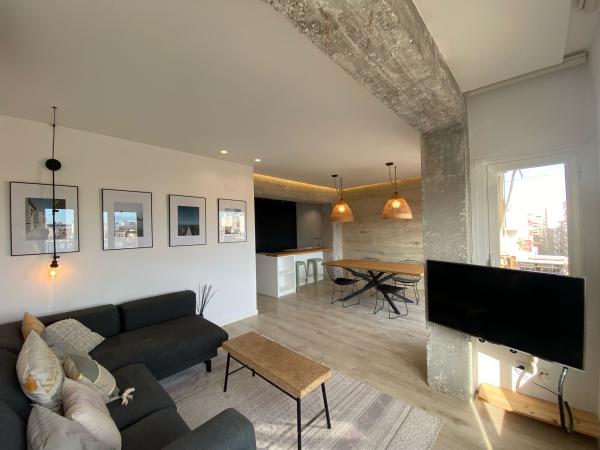 Piso en alquiler en , Alicante / Alacant thumbnail 2