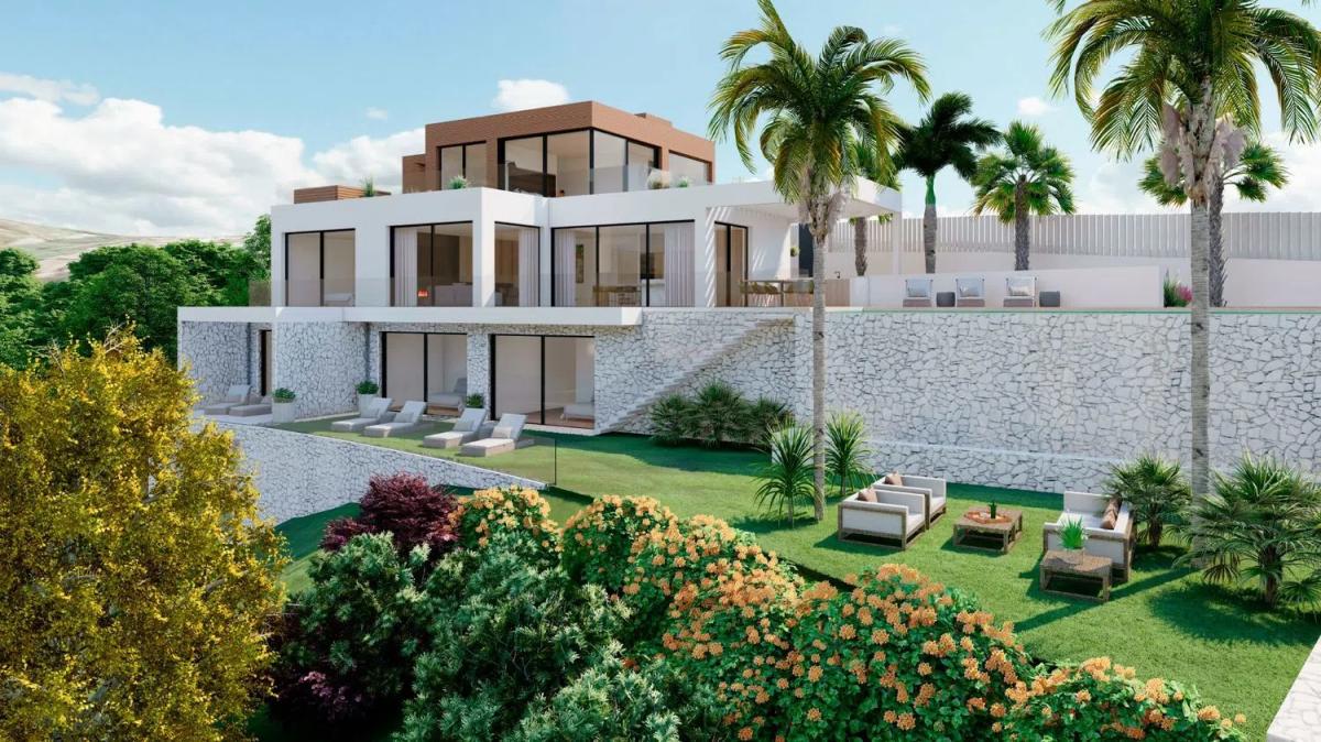 Terreno en venta en Marbella, Malaga photo 2