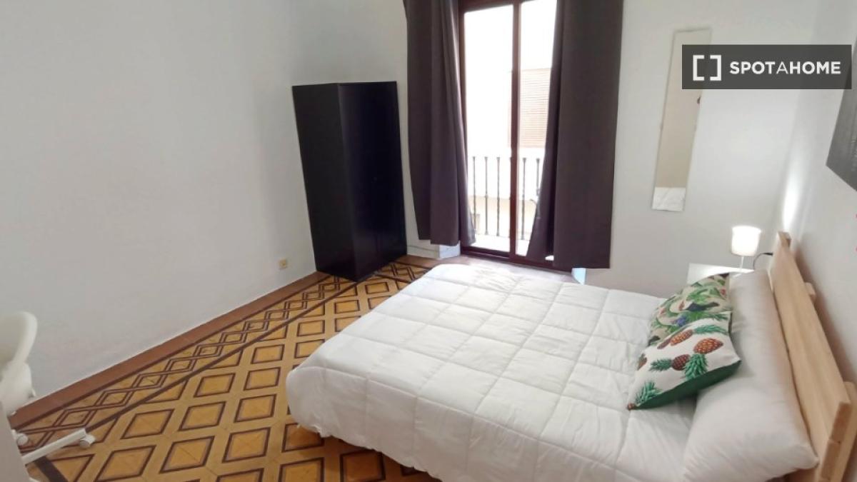 Propiedades en venta y alquiler en España photo 4