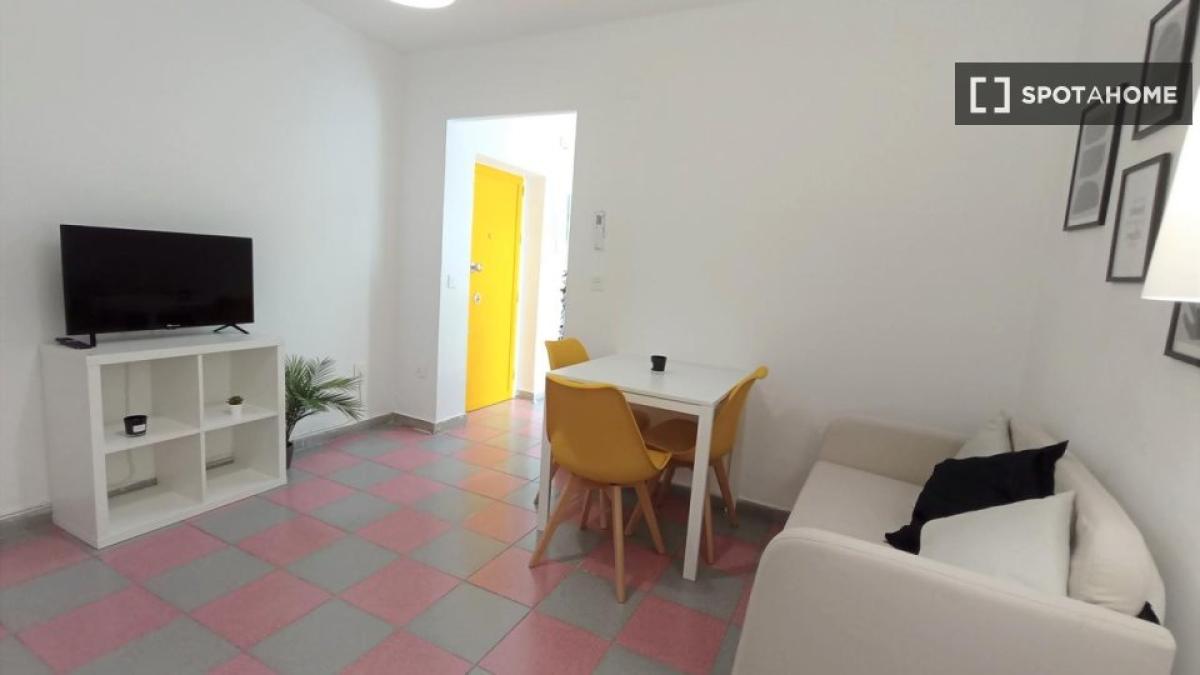 Недвижимость на продажу и в аренду в Испании photo 3